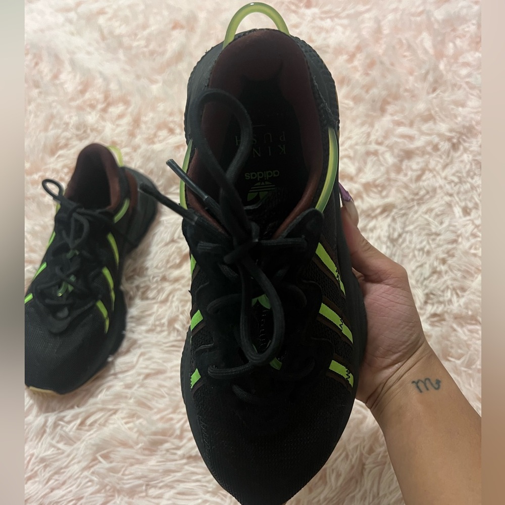 Woman’s adidas